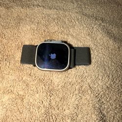 Apple Watch Ultra 2 W/New Bands $400