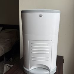 Dekor EKO MINI Diaper Pail – White (Includes Bags)