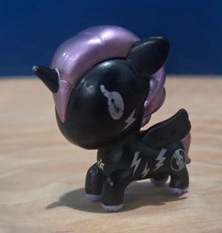 TokiDoki Unicorno DJ Sparkle 2" Figure