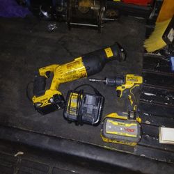 Dewalt Tool/Battery Lot