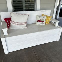 White Rustic Wood Sitting Bench