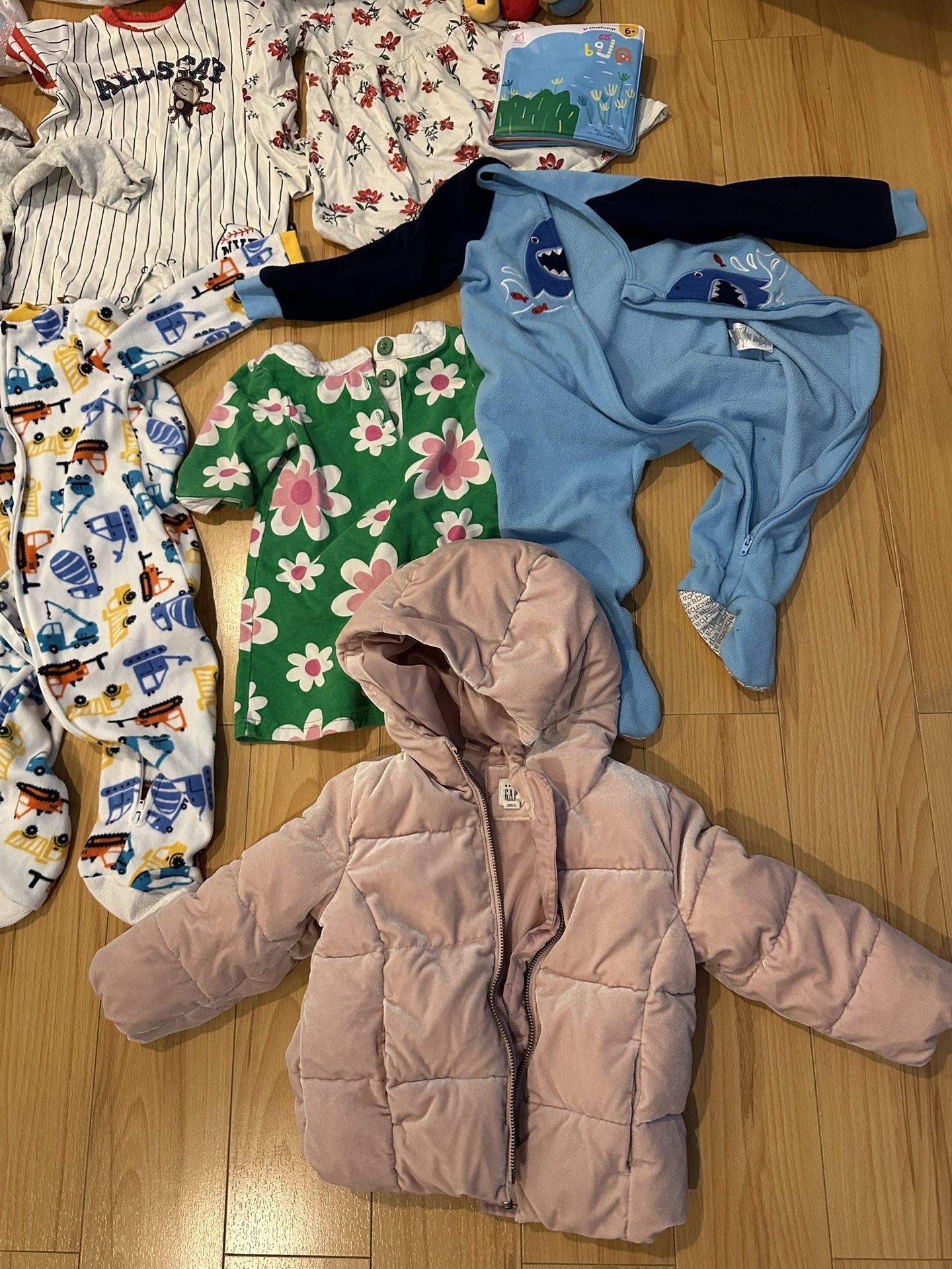 4 Bags of kids 1-4 Year Its Mixed Boy And Girl