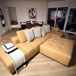Nappa leather Sectional Couch With Large Ottoman