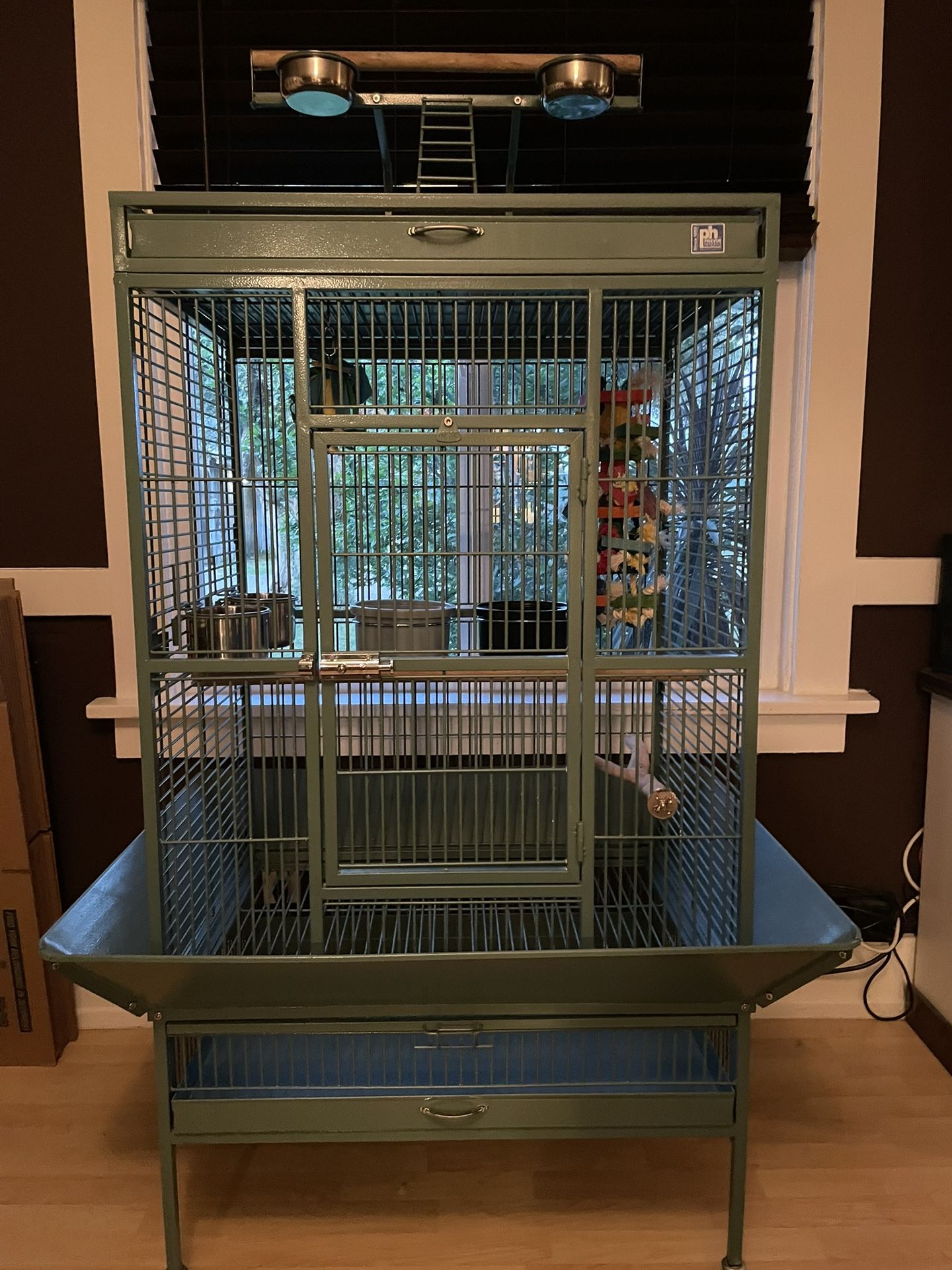 Large birdcage