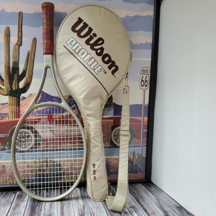 New Wilson Profile 95 Inch Graphite Lightweight 4 5/8 L 5 Tennis Racket
