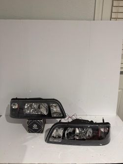 Ford Mustang 87-93 Headlights