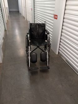 USED Medline Children Black Well Chair