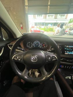 Buick enclave awd averni edition