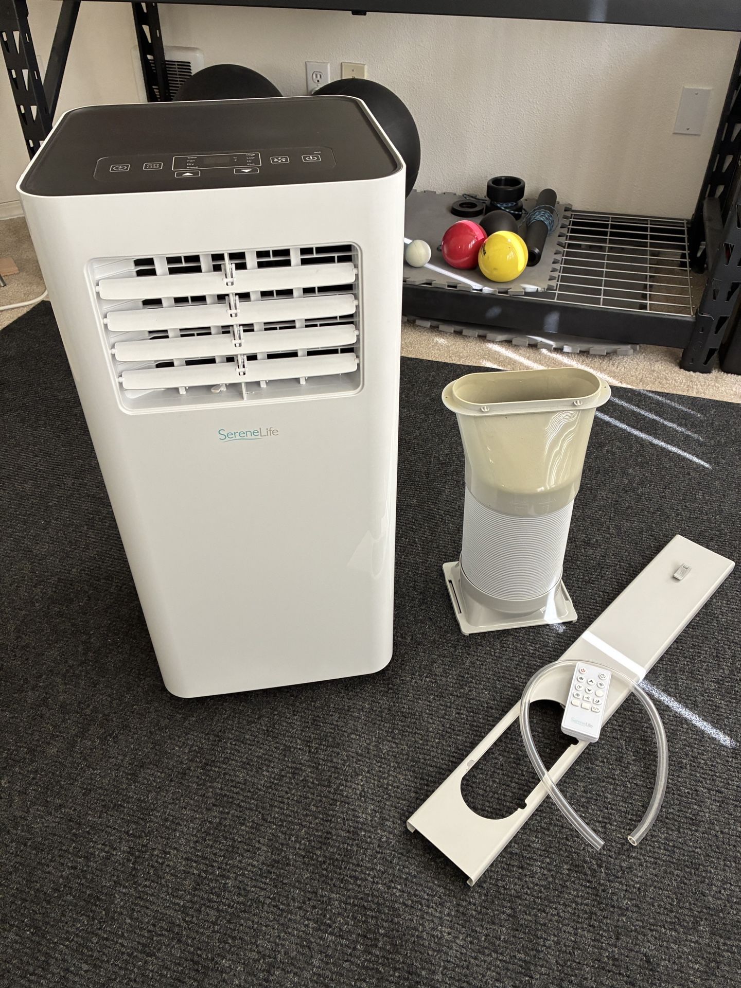 SERENE LIFE AIR CONDITIONING UNIT - 8000 BTU - EXCELLENT CONDITION