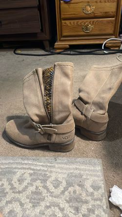 UGG women’s Silva boots