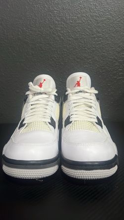 Jordan 4 White Cement (2016)