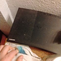 Samsung Blue Ray Player (Has No Remote)
