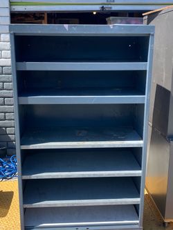 Metal shelf rolling