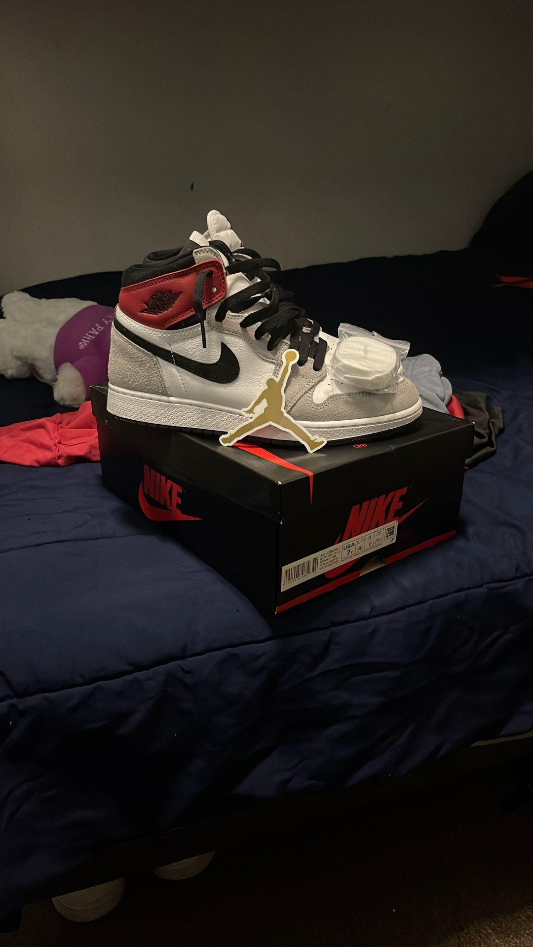 Brand New Jordan Mid Lmk Looking For Trades But But Cash To 