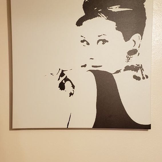 IKEA PJÄTTERYD - Audrey Hepburn Wall Picture