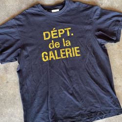 Black/yellow Gallery Dept Shirt