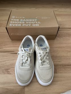 Kizik Prague shoes (color: bone, size: women’s 6 or men’s 4.5)