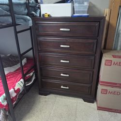 5 Drawer Dresser