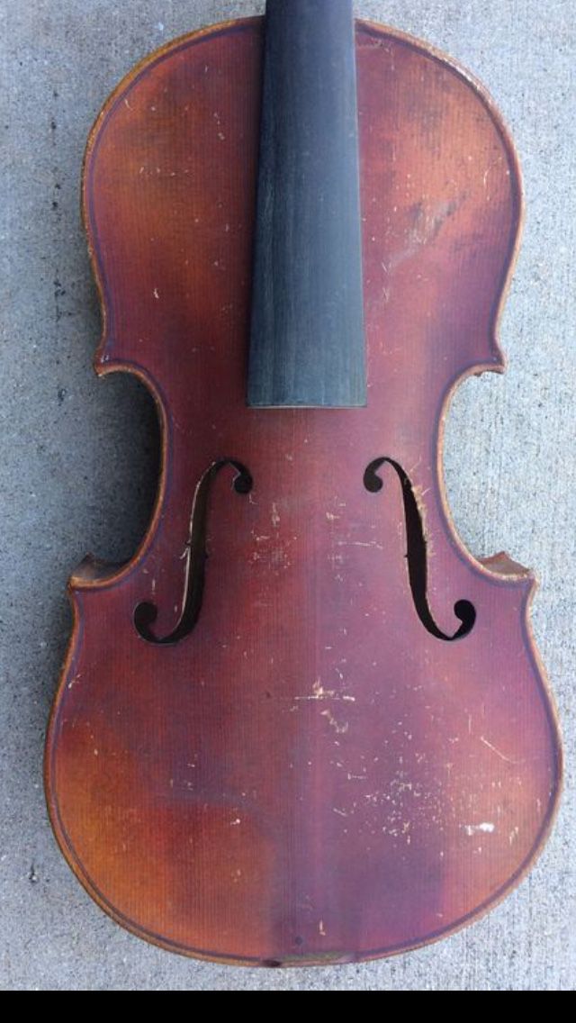 old vintage violin