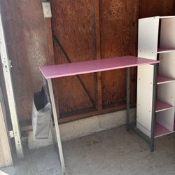 pink desk 