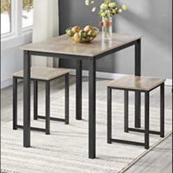 Dinning Table 