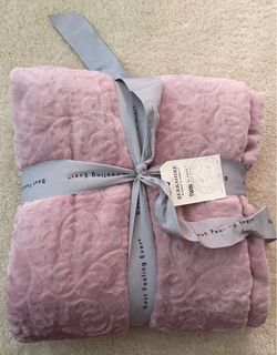 Berkshire Blanket & Home Co. Twin Blanket