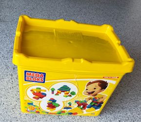 FREE LEGO Duplo and Mega Bloks