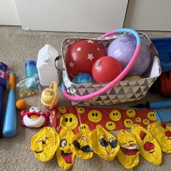 Toddler Toys - Shape puzzle, Bubble, Balls, Hula hoop, badminton kit and many other items