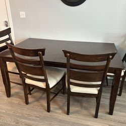 6 Person Table 