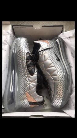 Air max 720-818