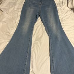 Flare Jeans 