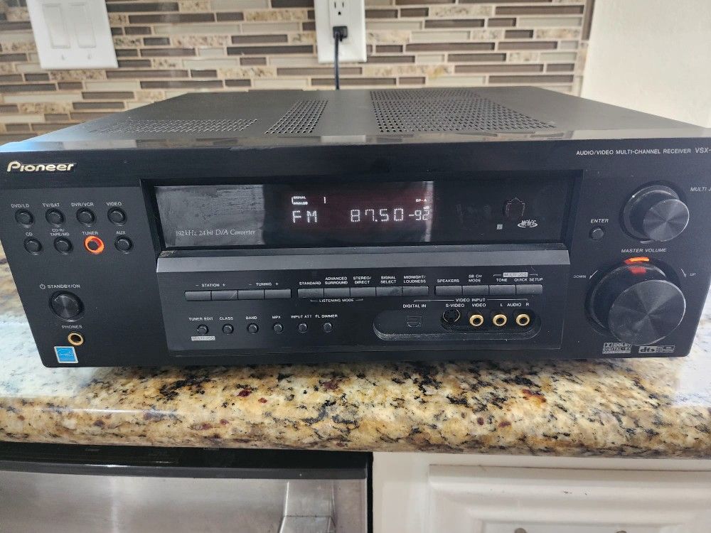 Pioneer Receiver VSX D814K 6.1 channel