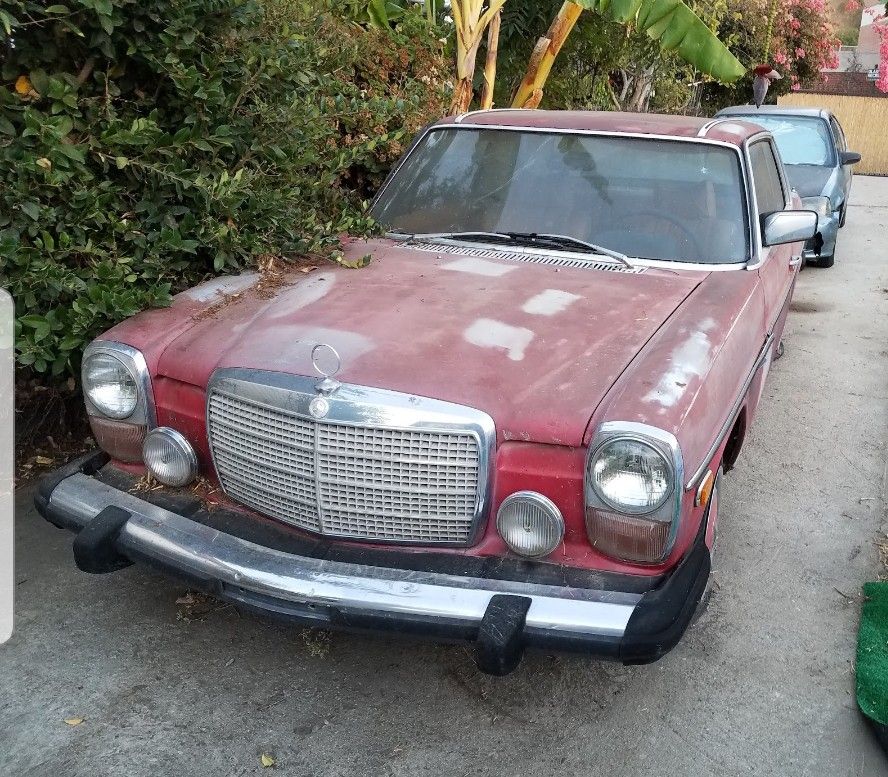 1976 Mercedes Benz 280c parts or whole