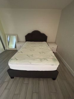 Full size mattress