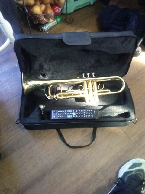 Mendini Trumpet -Bb