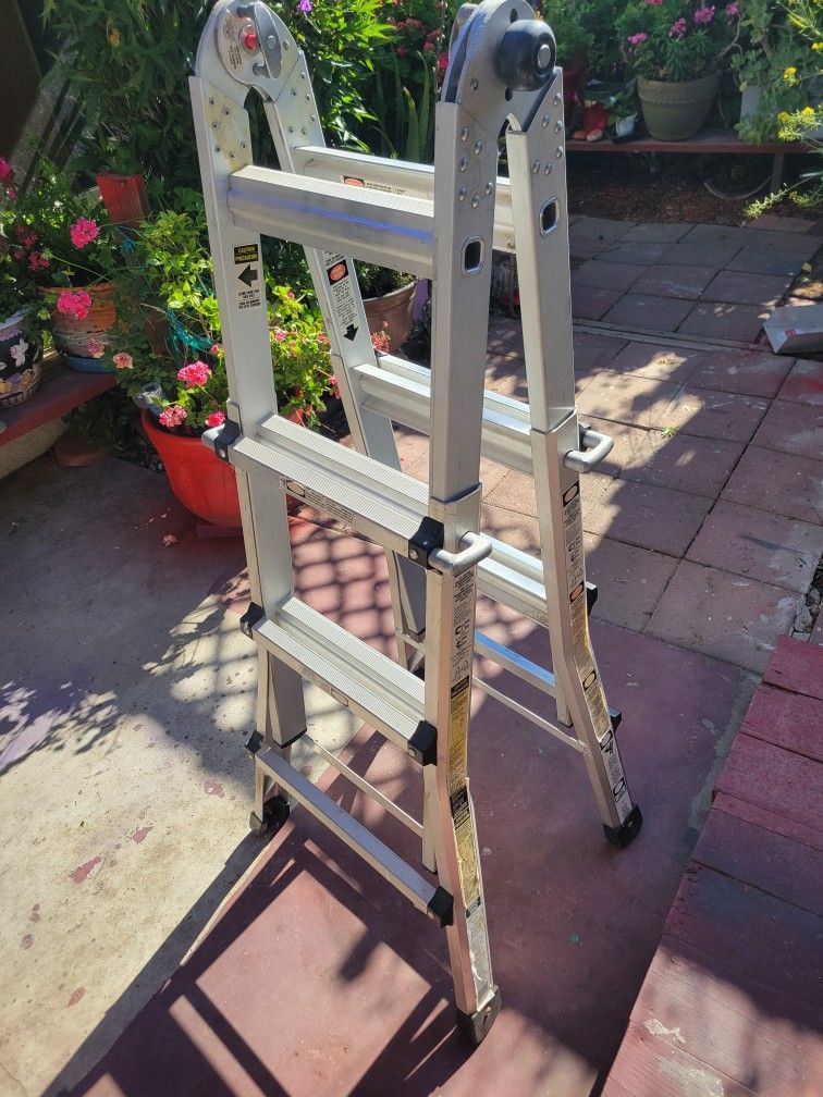 Gorilla Ladder 13ft Ladder Size