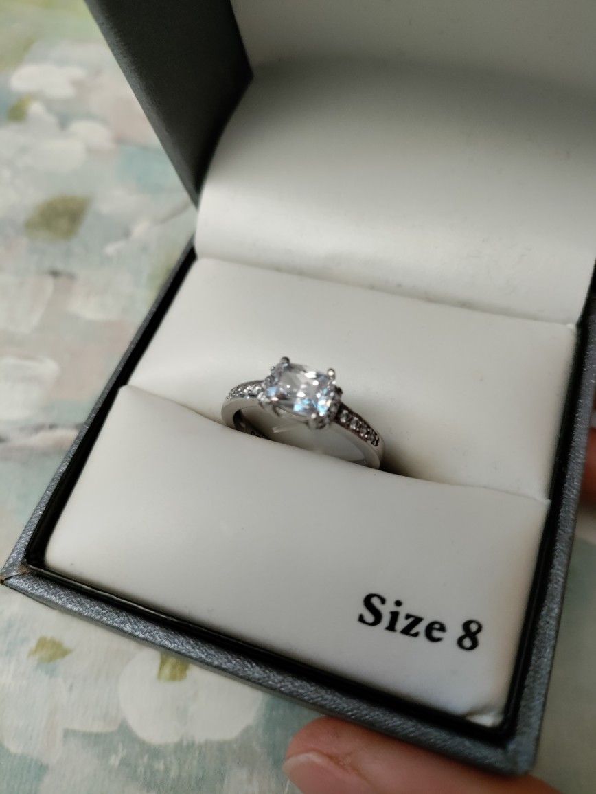 Sterling Silver Ring Size 6