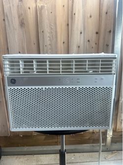 Air conditioner window unit 12,000