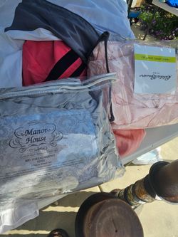 The gray only has one Pc the sheet.  And the pink comes w 4pc set .  All For 7