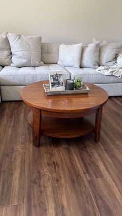 Pottery Barn Metropolitan Round Coffee Table