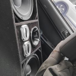 Chuchero 12 "Prv 12mr2000 8hom