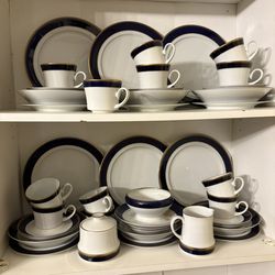 Cobalt Timeless Dish Set In Bensenville , IL
