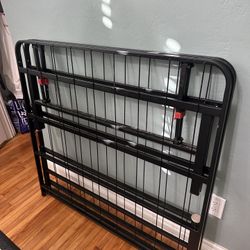 Twin Foldable Platform Bed 