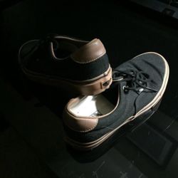 Vans shoes men’s size 8.0