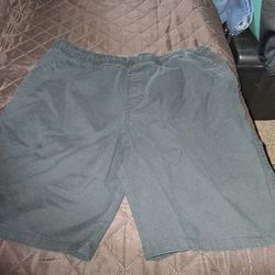 Boys black shorts Size M 14/16 $3.50