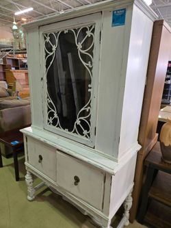 Vintage 1920's Cabinet