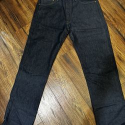 Levi’s 501s 34x32