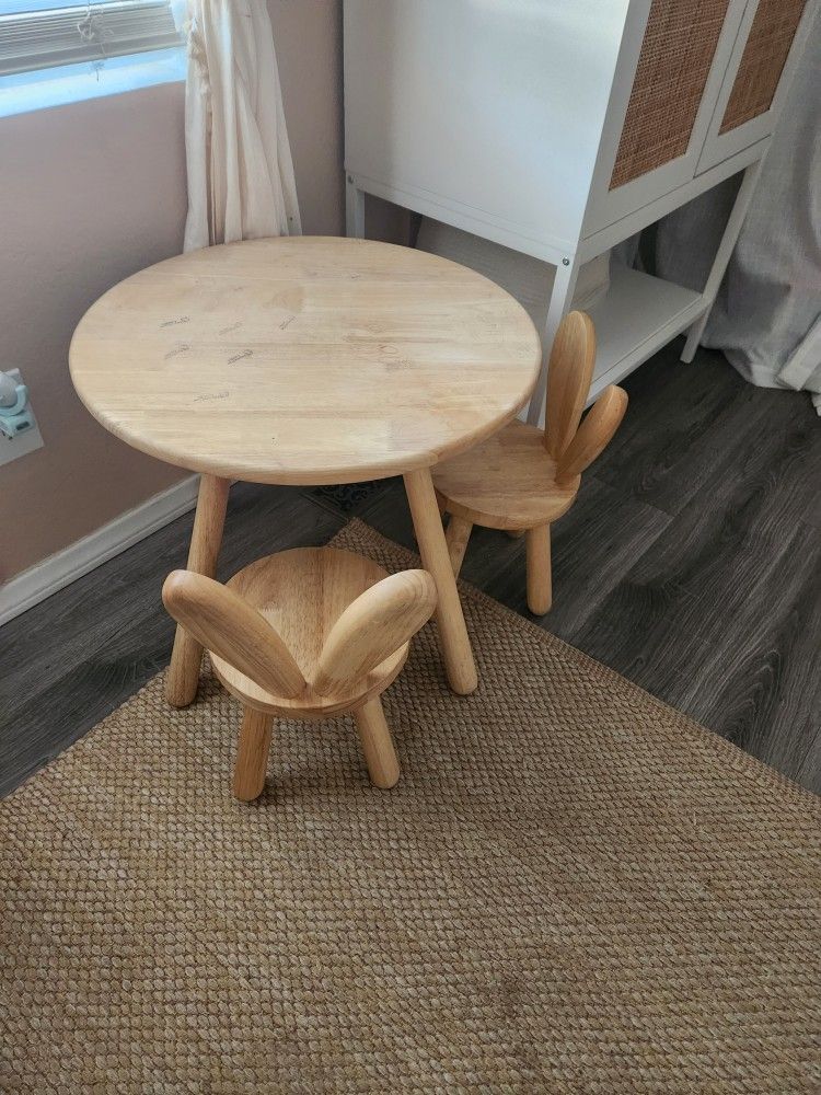 children's wooden table and chairs