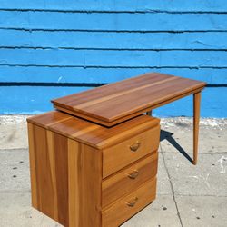 Scandinavian Maple/Pine Swivel Desk
