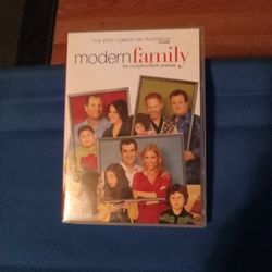 MODERN FAMILY(Fox)complete first season